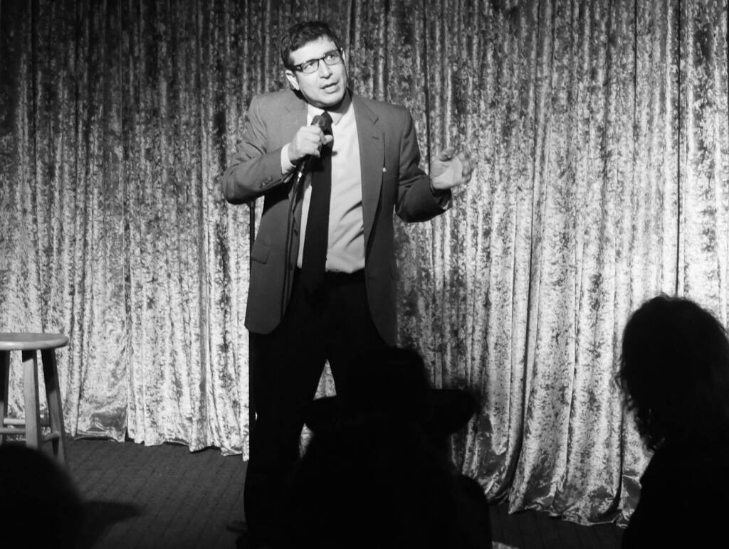 AlBahmani's tweet image. #AboutLastNight #lategram #part2 Thank you @genghiscohenla @brandyvinyl @stevenalangreen @acmeadam @dylanbrody @rickovertonspage @catfightj0y @keithreza joebor1 @realmelindahill Take a bow #storytelling #truelies #standupcomedy #hollywood #chinesefood #m… instagr.am/p/CrO2-gpPjDc/