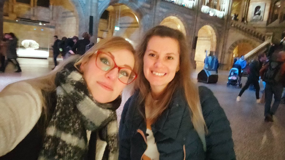 ElisaGiammarini's tweet photo. What I love the most of attending conferences? Networking! Meeting new people and some of them grow so special in my heart to turn into a friendship 🤩
#conference #protistologyuk #microsoc23 https://t.co/lacdmI3ywF