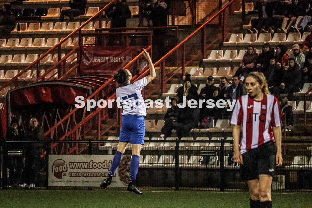 d_andradesport's tweet photo. What a season for @Rozel_Women! A treble is complete! Another top performance tonight. Congratulations to @tim_pryor, @Harry_Walker24 and all of their squad! 👏⚽️ https://t.co/oEN9yF4y7j