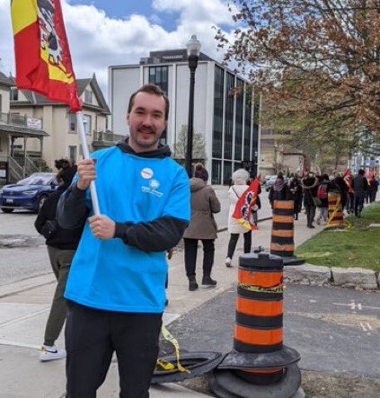 UnionizeWLU tweet media