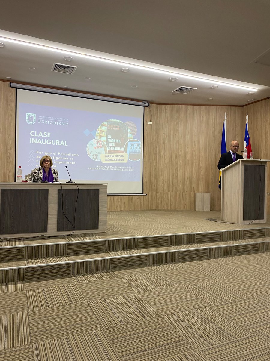 “La investigación periodística es una aventura” le dijo esta tarde la periodista María Olivia Mönckeberg a un auditorio repleto de estudiantes y docentes de la carrera, en el marco de la Clase Inaugural “Por qué el periodismo de investigación es hoy más importante que nunca". ✨