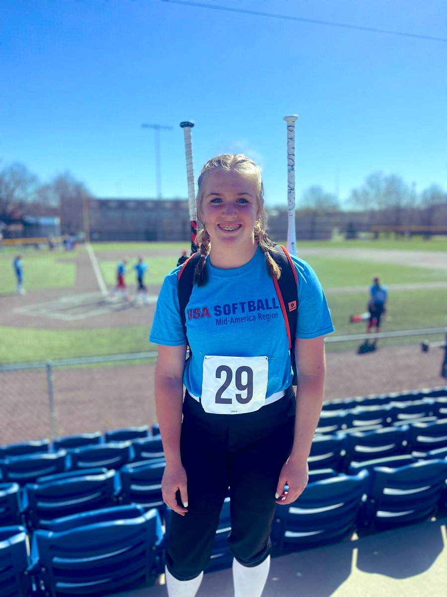 SophiaSchlader's tweet photo. Looking forward to playing at the Hall of Fame Stadium in OKC again this summer for the 12u USA Softball All-American Games. Honored to represent region 7 &amp; Iowa for a 2nd year- Go Team Stars! ⭐️ Thank you @USASoftball for the opportunity! 🇺🇸 
@LegacyLegendsS1 @ExtraInningSB https://t.co/SnvJvpApcY