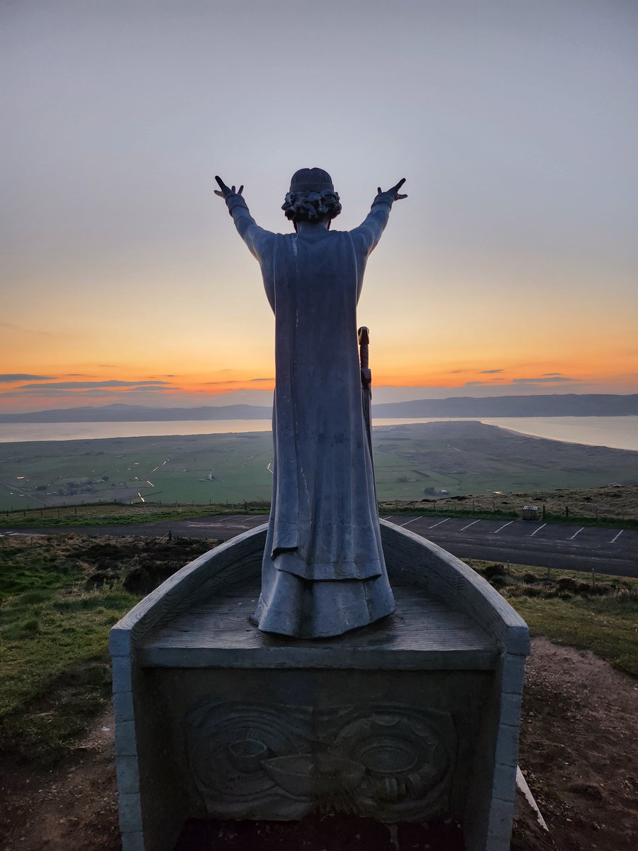 Take A Walk with Me......my first ladies only evening walk along Gortmore 

<a href="/VisitCauseway/">Visit Causeway Coast & Glens</a> <a href="/DiscoverNI/">Northern Ireland</a> <a href="/discoverirl/">Discover Ireland</a> #binevenagh #gortmore #causeway