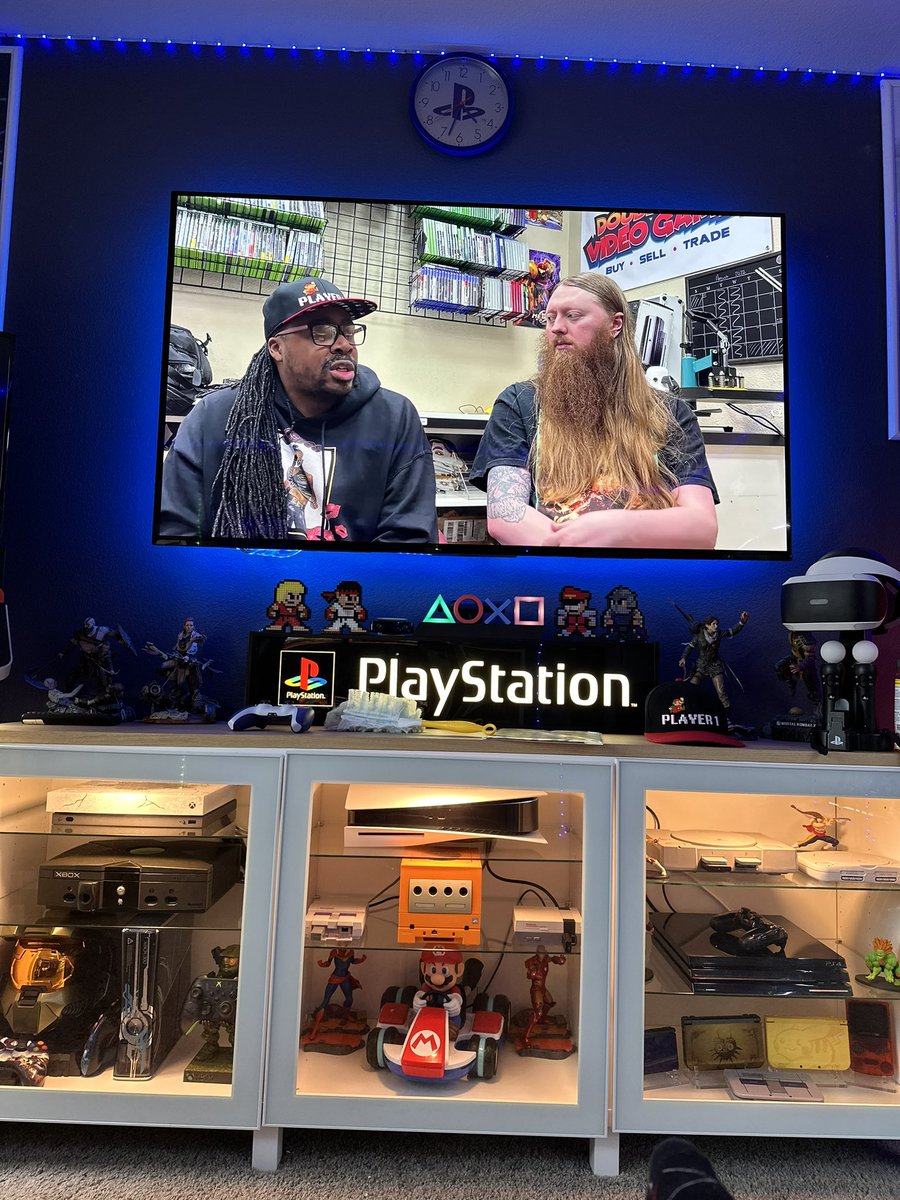 MrWrightWays's tweet photo. Today me and @SicCooper of #doublejumpvideogames have videos with each other. Please go check them out on both our channels. https://t.co/qGH81TjVQg