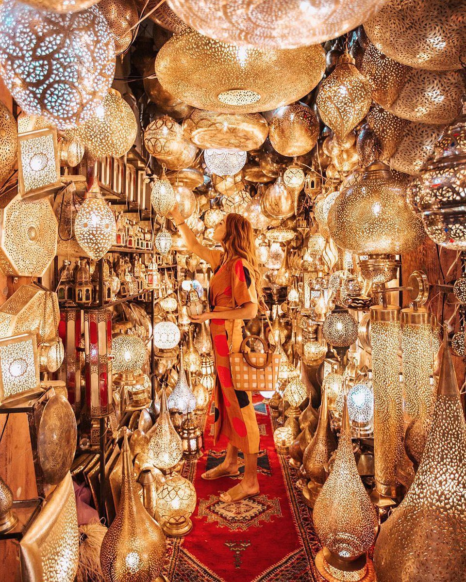 dima_maghriib's tweet photo. There is something special and beautiful about #Moroccangate #Moroccandoor !
.
.
#القطان_المغربي_تاريخ_واصالة #القفطان_المغربي #الجلابة_المغربية #المغرب #ديما_مغرب #انا_مغربي #الصحراء_المغربية #الصحراء_الشرقية_المغربية #البس_مغربي #maroc #Morocco #التقاليد_المغربية #المغرب_أولا https://t.co/qVfvaEkcsz
