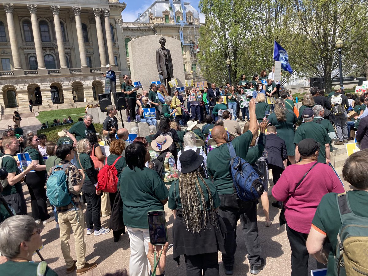 #LobbyDay2023  #EJ4IL Great day in Springfield fighting for IL Justice and Environment.