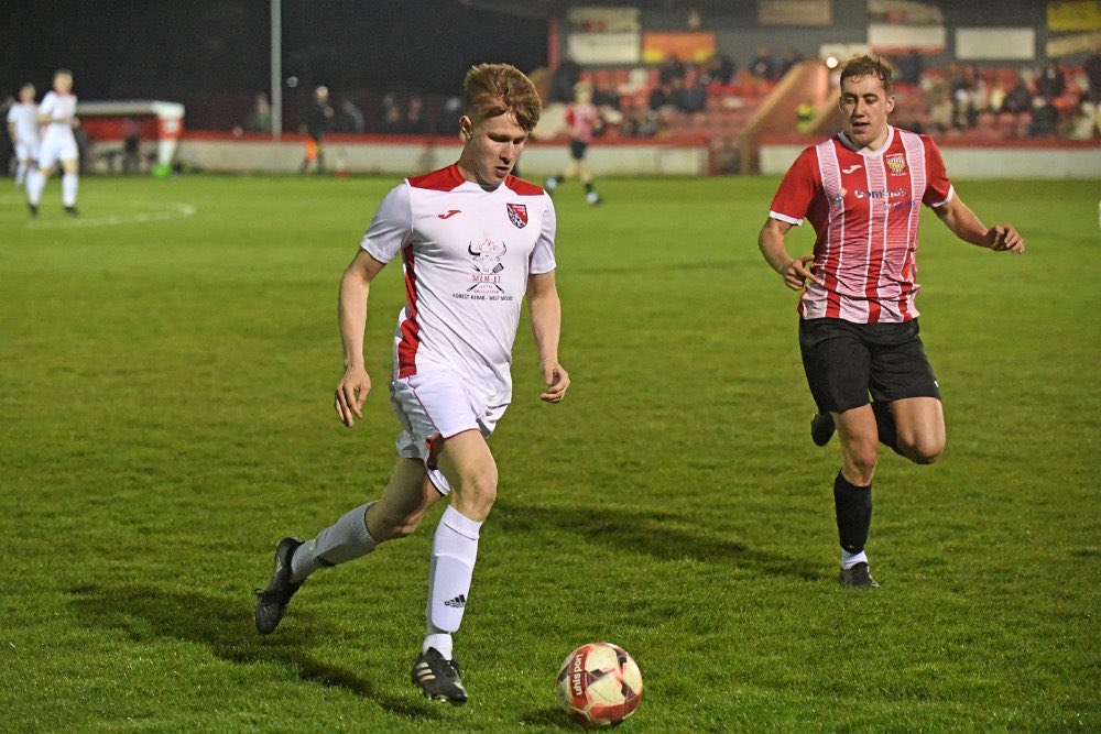 East Cowes Vics AFC tweet media