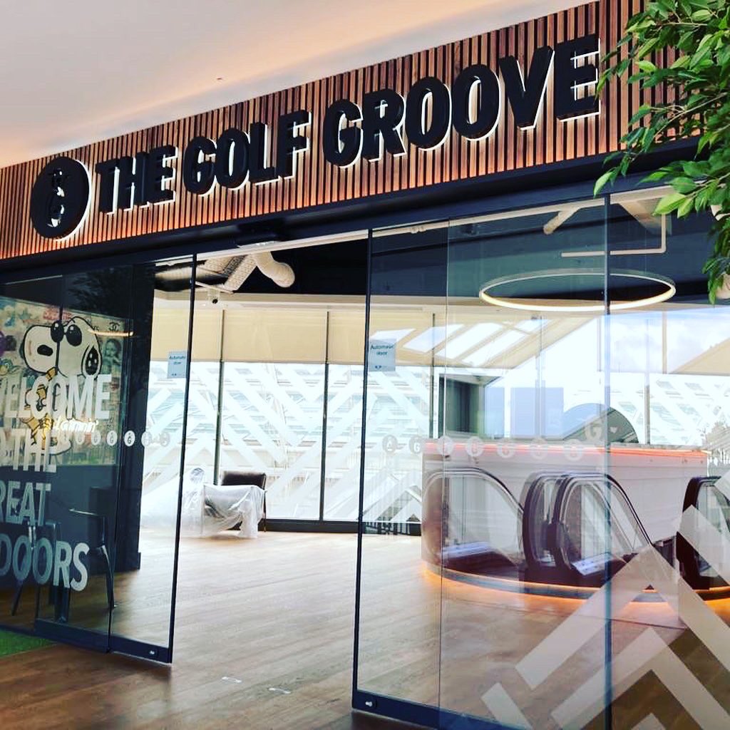 vvsltd's tweet photo. Recently completed works in Wimbledon for The Golf Groove  &amp; @gscontracts 

Halo illuminated entrance lettering, window graphics &amp; directional signs #signage #retailsignage #largeformatprinting https://t.co/9MVZ9mdDb2