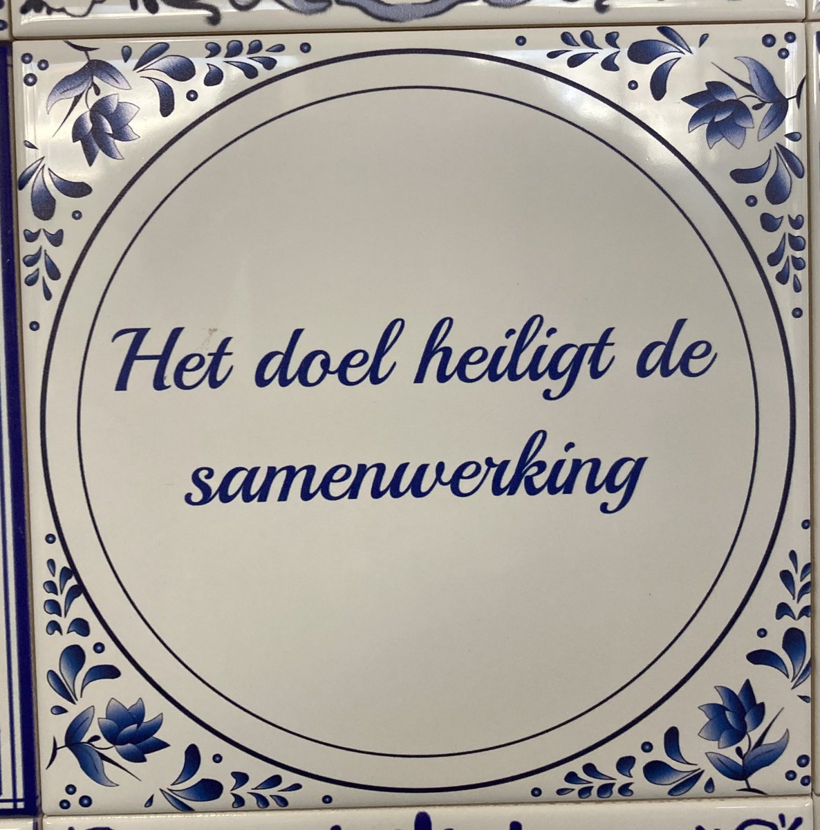 Homo Sapiens als invasieve soort: hoe wij het machtigste dier op aarde werden door John van der Willik.

Een zeer enthousiast verhaal, met verve verteld.