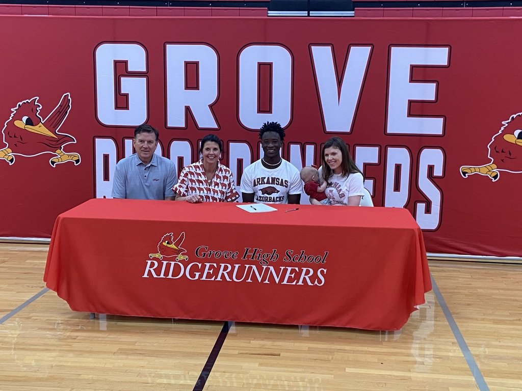 grove_athletics's tweet photo. Congratulations to all out athletes who will be playing at the next level.  Ridgerunner Athletics is proud of you!!! https://t.co/9s5PqmT2az