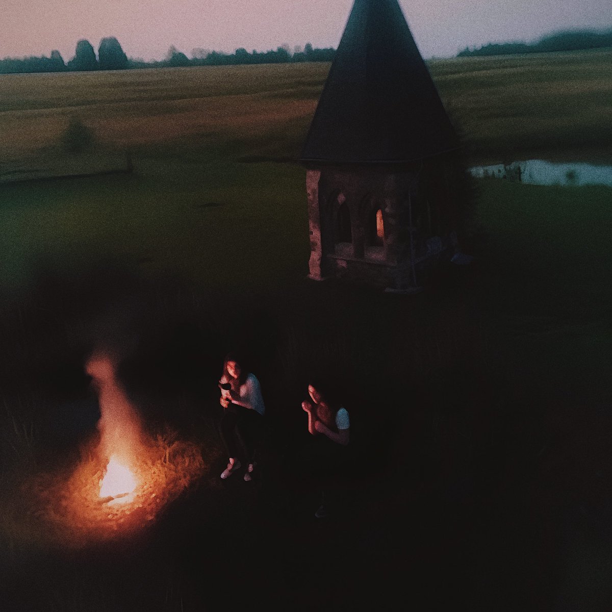 OkoAviAI's tweet photo. Young Flame🔥
Where there are long winters, summer is of particular importance. It seems that youth is directly related to summer, which means that youth is very fleeting.

🌿4 editions 
🌿2 Tezos

Link👇🏻 https://t.co/tt1PwvvyY0