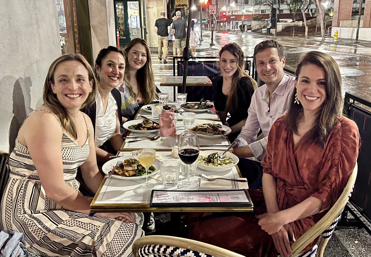 Such great food & company last night with the @DukeRadiology team. Thanks @LizzieSnyderMD for the recommendation! 🥰