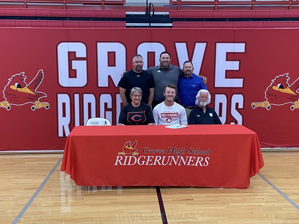 grove_athletics's tweet photo. Congratulations to all out athletes who will be playing at the next level. Ridgerunner Athletics is proud of you!!! https://t.co/XlgNlm8I6v