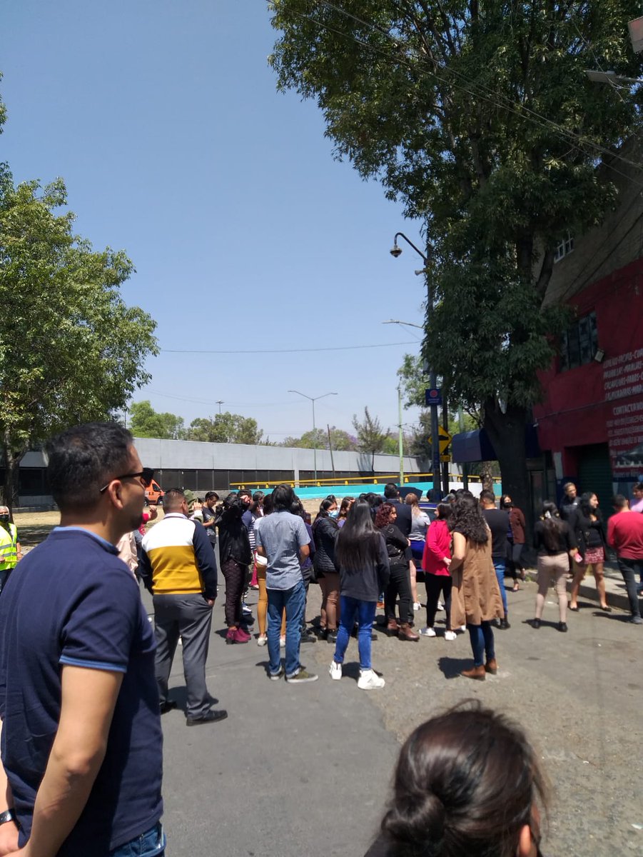 TTQMexico's tweet photo. Este día @TTQMexico se sumó al #SimulacroNacional2023  prevención es parte de nuestra cultura https://t.co/kP73zwpRs8
