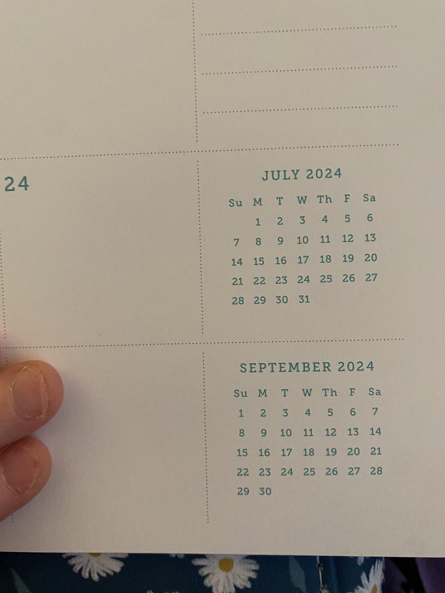 Karen D (캐렌 디) tweet media