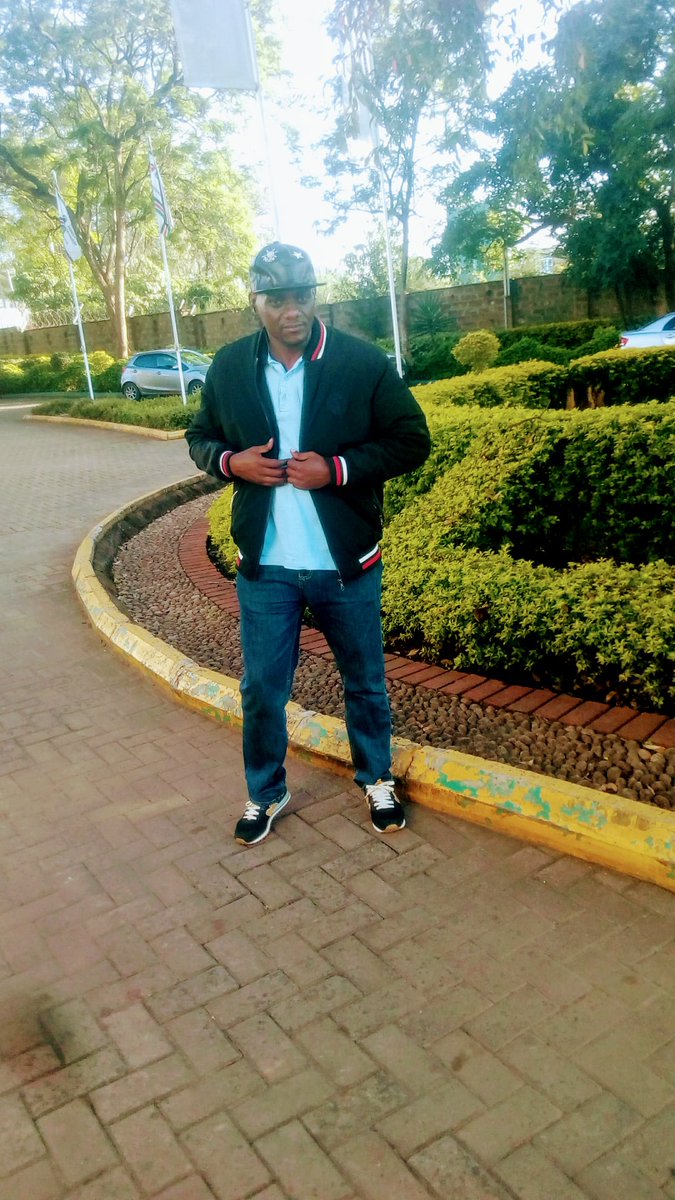 mwatufm's tweet photo. #TuthyumueImweWCW….8pm_0000hrs.
#Mukunga_TheFisherman is the party's chairman
#Wapi shangwe na vigelegele za akina mama💃🤳🤱👩❤️👩👩❤️💋👩
#Kyaw'o kakuthu nikakana🔥🔥🔥🔥 https://t.co/YZONRzdmhF
