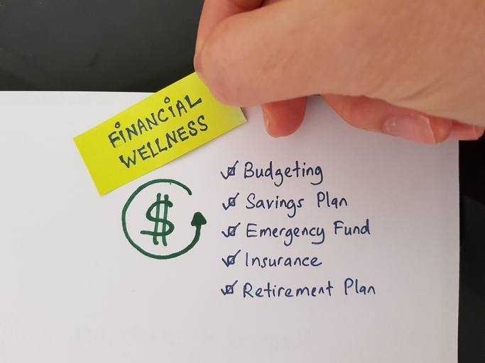 PaulCreager's tweet photo. The good news is that employees with access to financial education are more likely to increase savings and feel less overwhelmed with debt. The bad news is that only 21% of employers offer non-retirement financial benefits. #FinanicalWellness https://t.co/m7Ix8sZIW6 https://t.co/Oj5PKzM9Gk