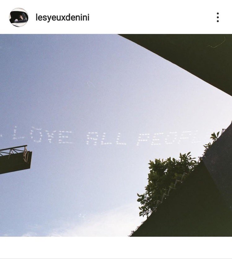 "love all people." -jennie kim