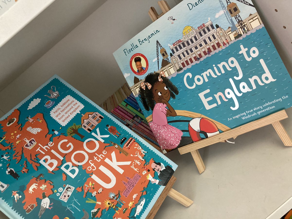 AaronWanford's tweet photo. Came across this beautiful little #reading and topic area @GRPACedar this morning! #guessthetopic #diversity @FloellaBenjamin @GreenRidgeR2 https://t.co/mTa9eQYN8K