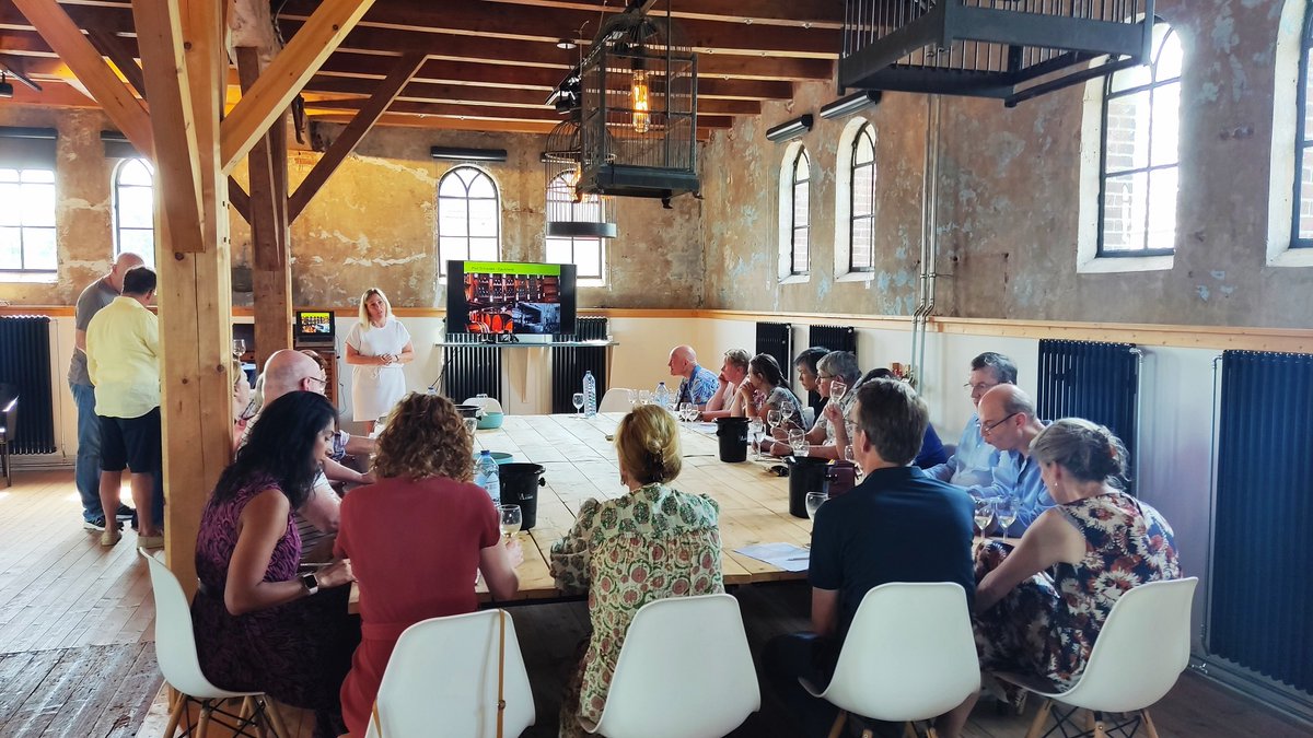 We organiseren op zaterdag 10 juni onze jaarlijkse wijnproeverij.

domainealsace.nl/wijnproeverij

Een must voor elke wijnliefhebber met een hart voor de Elzas.

- Proef onze Elzaswijnen
- Volg de workshop over Grand Crus
- Profiteer van unieke aanbiedingen

#wijnproeverij