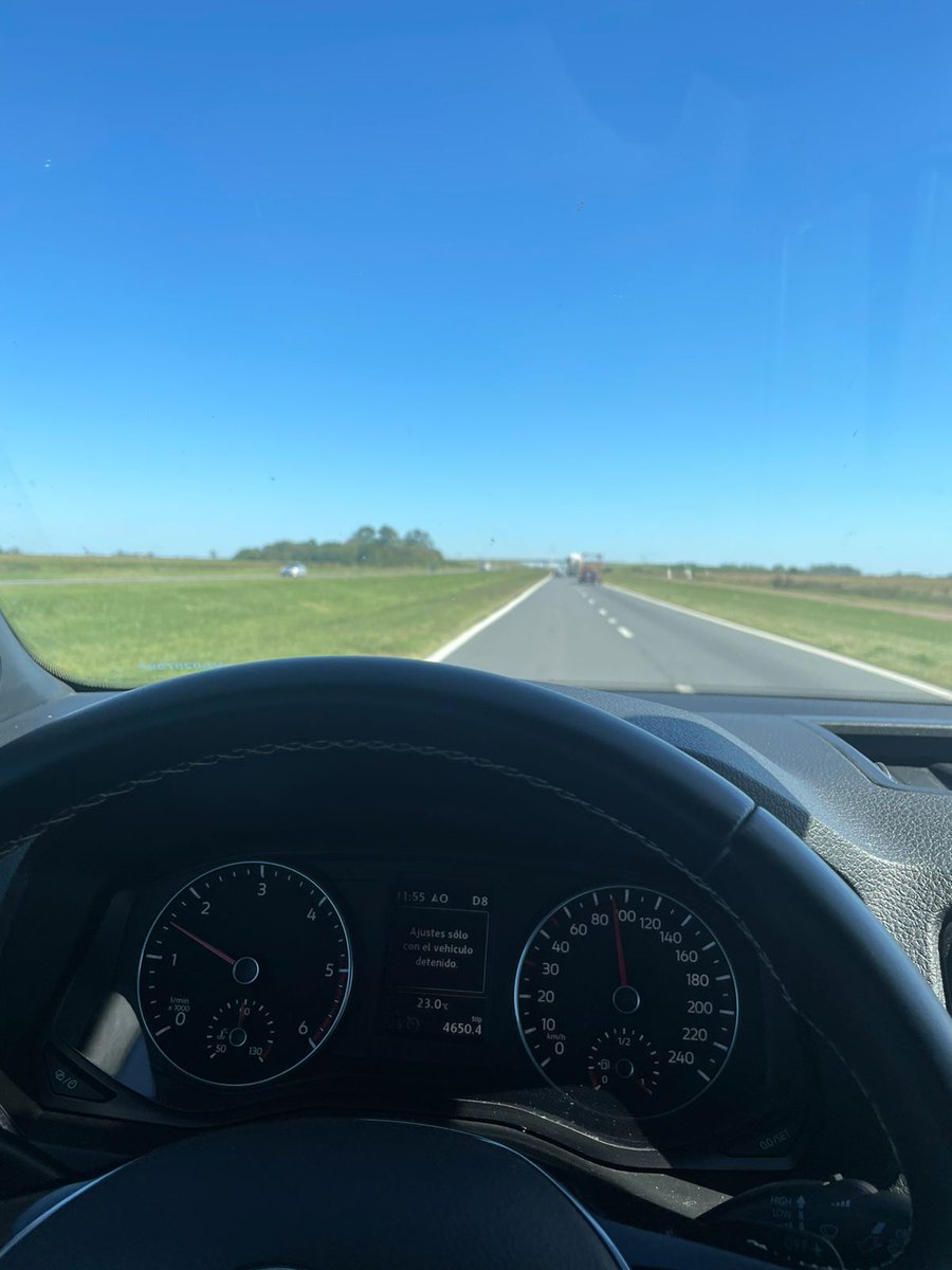 HorizonteA's tweet photo. Camino a Jesús Maria, Cordoba, con la nueva Amarok V6
#darKWS
"La revolución de la genética es hoy"
Toda la info en https://t.co/FkCcXwt6WF https://t.co/rlH3dvloti
