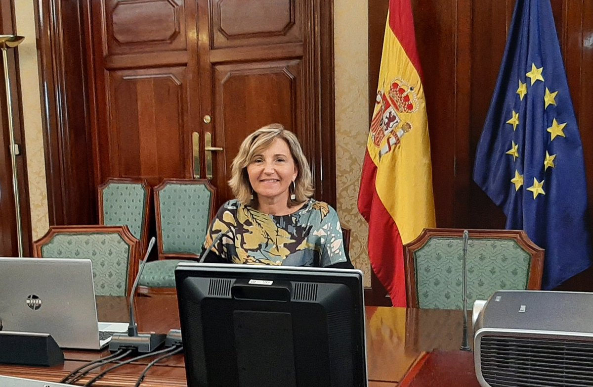OfeliaGimeno's tweet photo. 👥 Participe en la Comissió Permanent de #Nutrició en @AESAN_gob_es (@consumogob | @sanidadgob)

🗣 He exposat les múltiples accions que estem duent endavant en la Comunitat Valenciana per guanyar #salut avançant en una #alimentació saludable i sostenible per a totes les persones https://t.co/GnXVfmcXqz