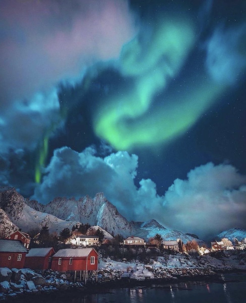 siradisifoto's tweet photo. Norveç 🇳🇴 📸 https://t.co/ckC0QcB4sD