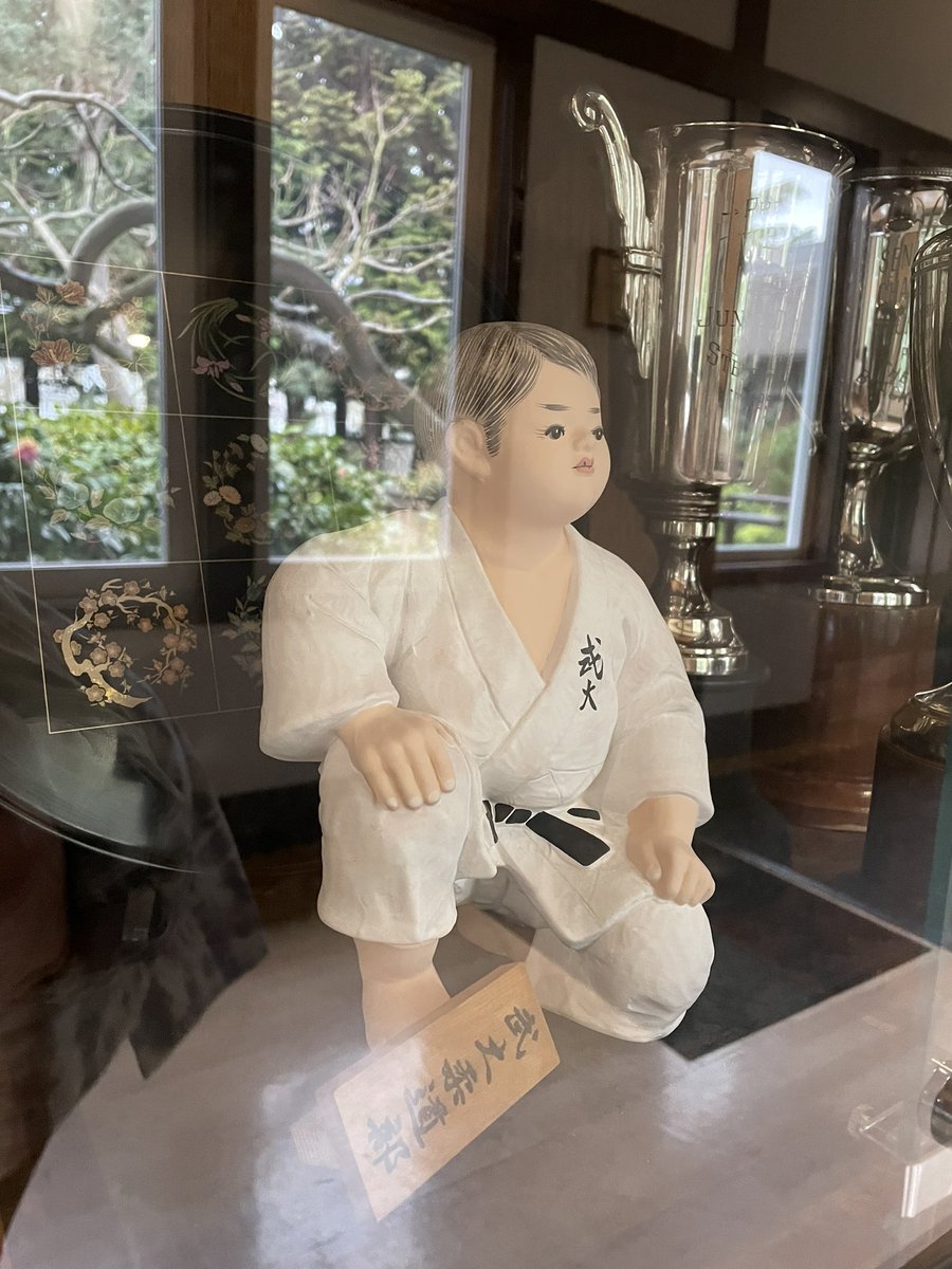 msphillpotts's tweet image. What stories reveal the history of Japanese Canadians in Steveston? @hayvalliquette’s walking #SocialJustice field trip today opened our eyes to so much @RAMcMath #Steveston #PlaceBasedLearning #JapaneseCanadian