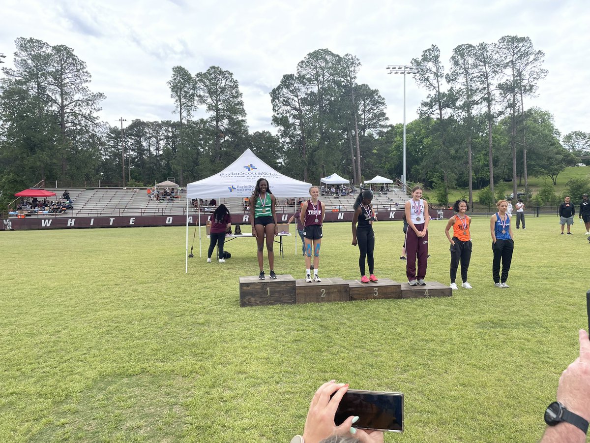 Tatum_Football2's tweet photo. Congratulations to all our Eagles and Lady Eagles that made it to the Regional Track Meet in Field Events https://t.co/JgzWQ8X9DI