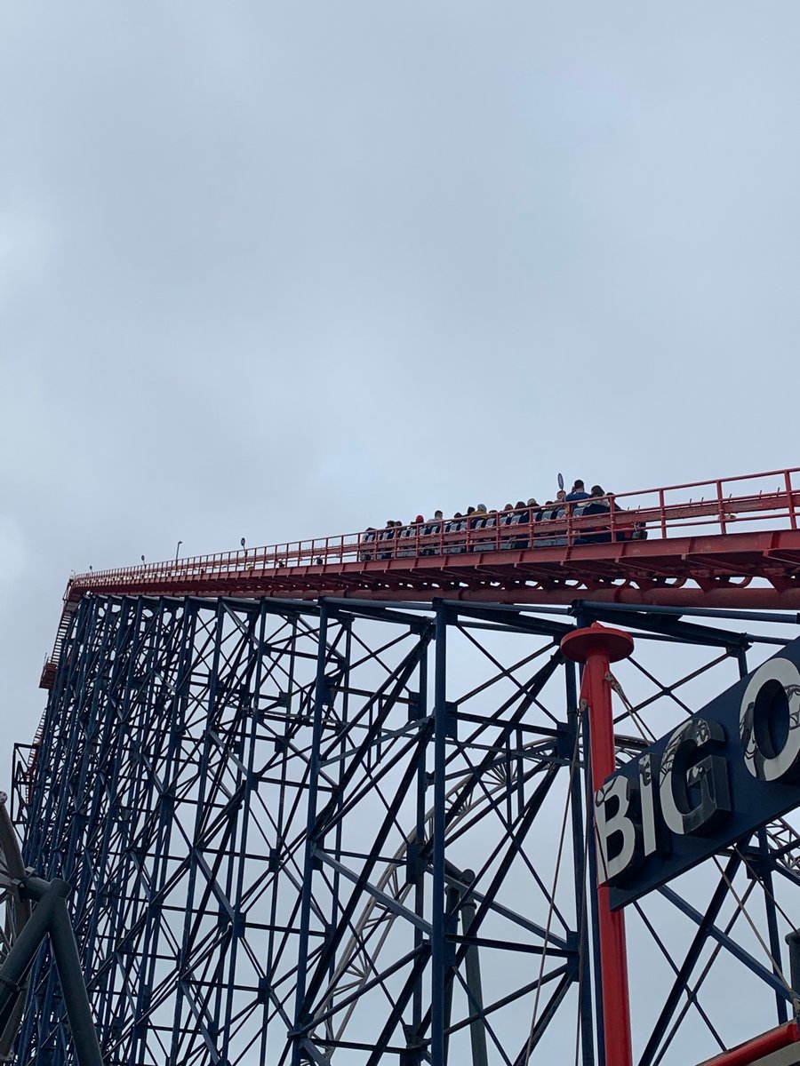 Always a pleasure 🎠🎢<a href="/Pleasure_Beach/">Pleasure Beach Resort🎢</a> 

#pleasurebeach #Blackpool #blackpoolpleasurebeach #bpb #ukthemeparks #carousel #TheBigOne #rollercoaster