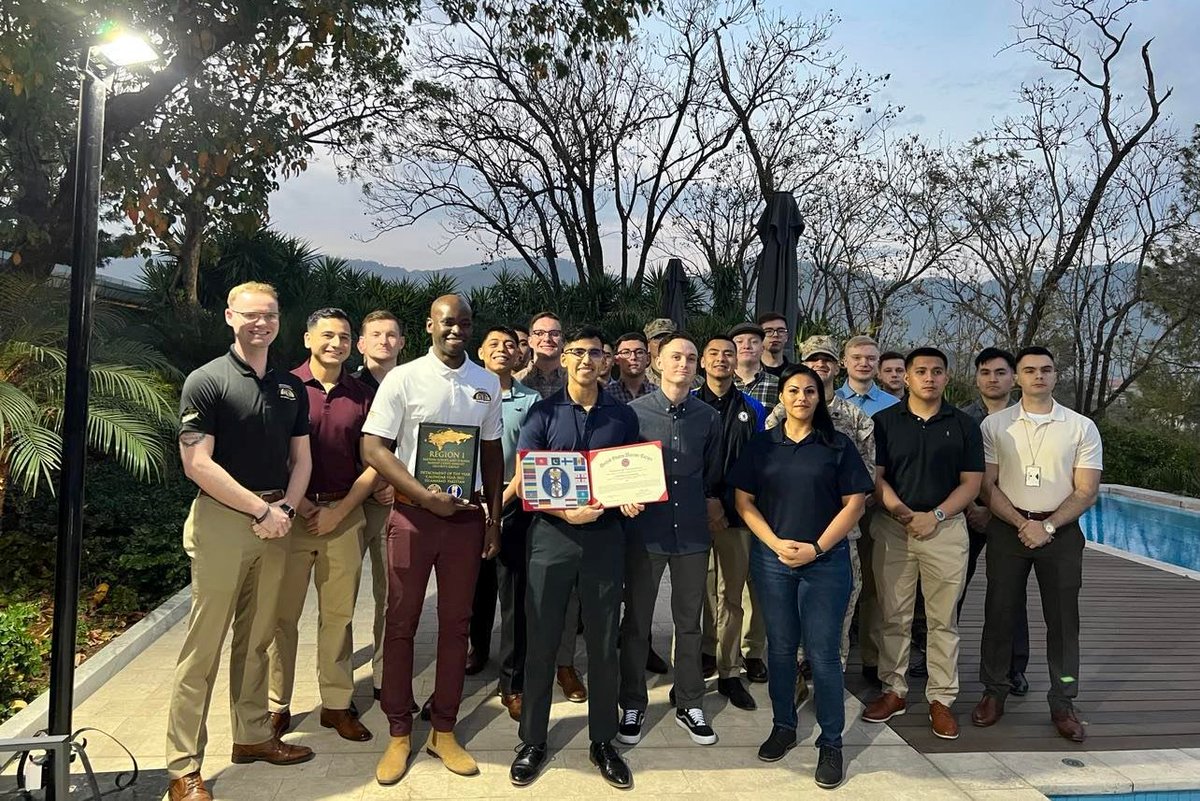 MSG_Duty's tweet photo. Each month, we highlight the #success of our Marine Security Guards around the globe. Please join us in congratulating our #Marines who were recently promoted and awarded! #MSGDuty https://t.co/EB0h9dfyo7
