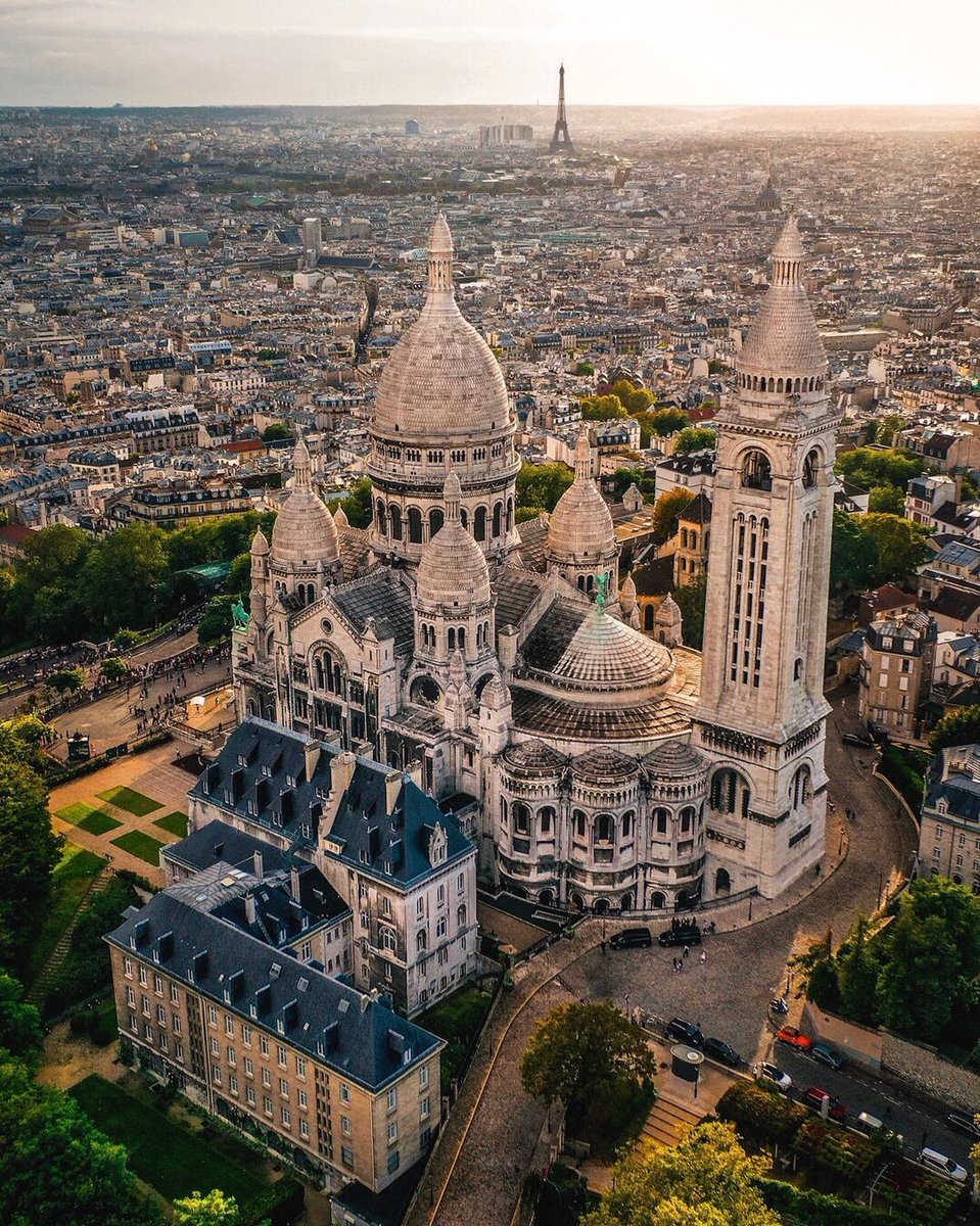 Paris_Pass's tweet photo. Make memories in Montmartre 📷
See all Montmartre has to offer and learn about its culture, art and history with the Montmartre and Sacré Coeur walking tour with your #ParisPass: https://t.co/4TxXefRwPH
📷: world_walkerz/IG https://t.co/ePpWgYmLWQ