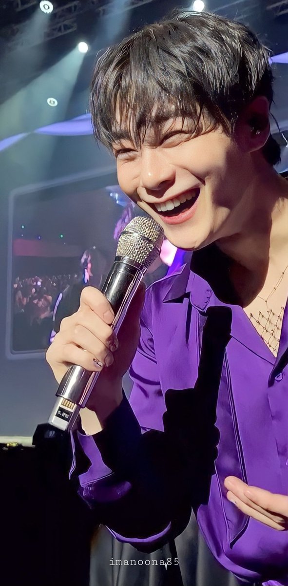 imanoona85's tweet photo. This is how I'll remember you.
My first &amp; last time to see you in person. 
Until we meet again.

Rest well, Moonbin. 
My forever bias wrecker turned bias. Until we meet again 💜 https://t.co/eEly0SIcZm