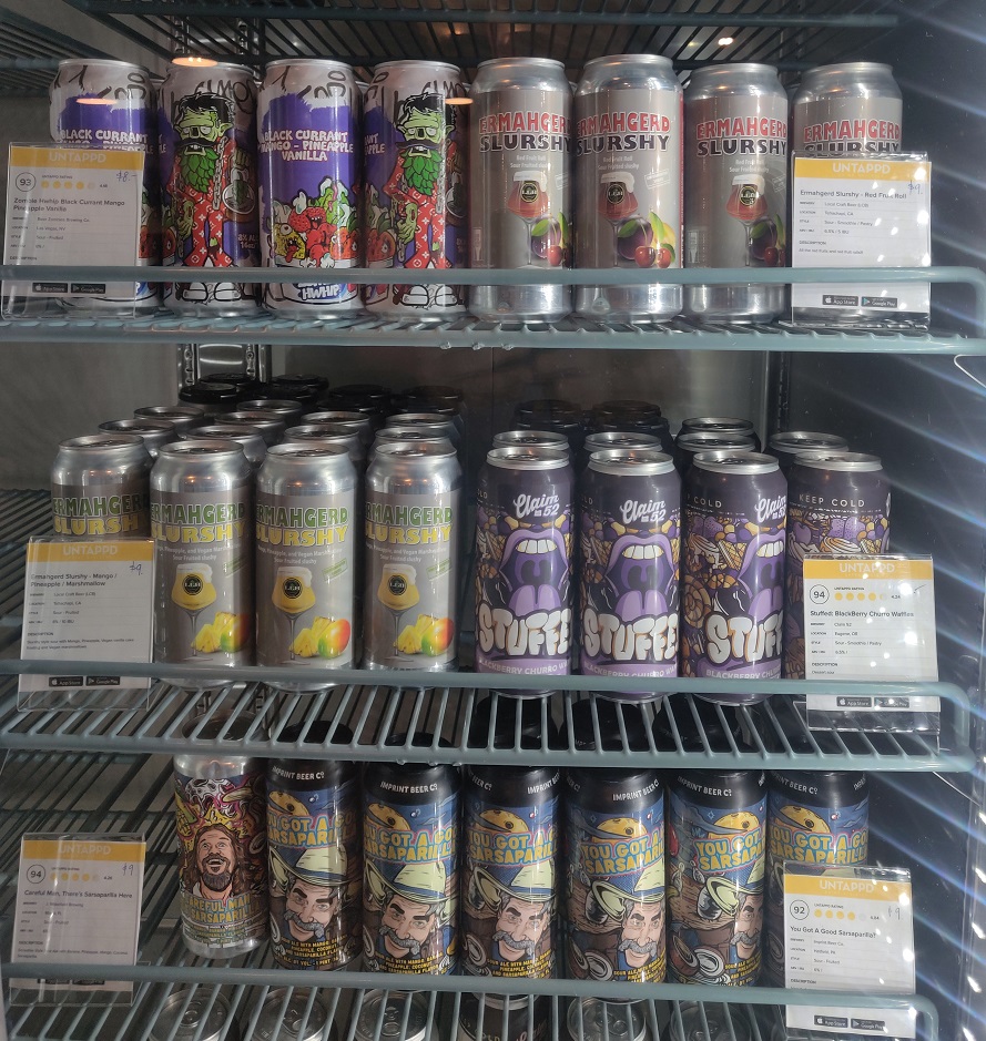 Chicago_Splash's tweet photo. Bakersfield Kern County Brewery Trail – The Great Beer Keeps Flowing https://t.co/20WtG2bmD2  #beer #brewery #brewing #tour #beertrail #drinking #drinks #KernCounty @offtherails @Taplounge @Greatchangebrewing @dionysusbrewing @crusaderbrewing @VisitBakersfield https://t.co/EYxAdl74U5
