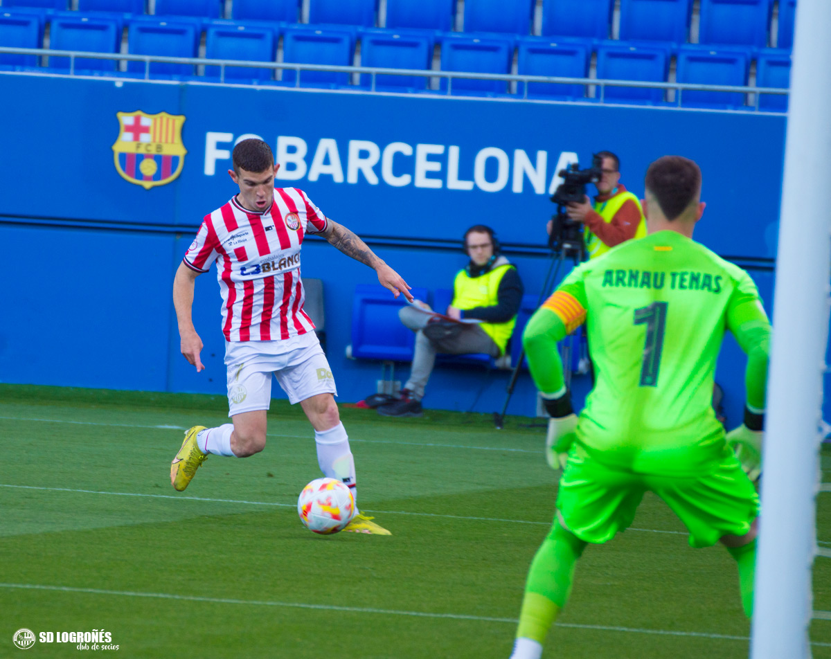 Desmarka't tweet media