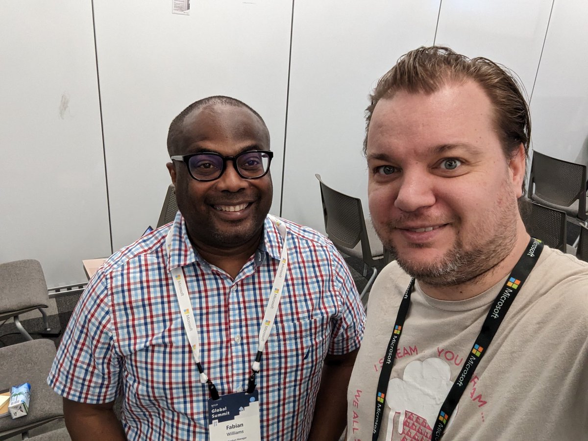 _DragoPetrovic's tweet image. Finally meet in person ☺️  @fabianwilliams #msgraph