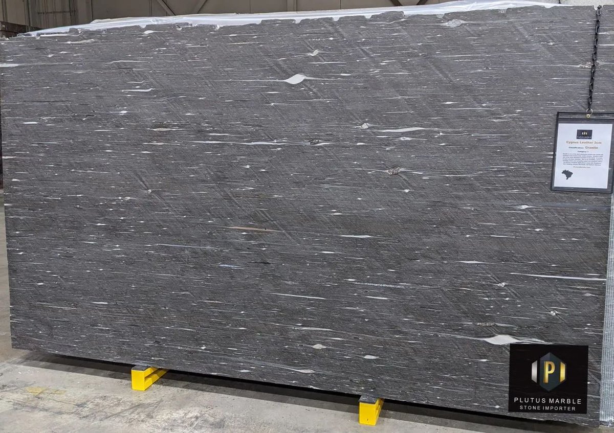 PlutusMarble's tweet photo. Cygnus Leather Granite is here! Ideal for those who want a wood-like appearance in their countertops, this beautiful stone has a texture and depth we can't help but admire. #GraniteCountertops #UseNaturalStone #PlutusMarbleIndy #MeetMeAtPlutus https://t.co/dHpW08Twwy