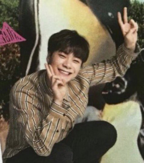 jeon_vantella's tweet photo. — Dispatch informó sobre la noticia del fallecimiento de Moonbin.

Se informó que después de la gira de Bangkok, Moonbin dijo que no se sentía bien, pero que estaría bien y que está tratando de mejorar

Dispatch informo que Cha Eunwoo abordó el avión para regresar a Corea (+) https://t.co/wlF7mu0vD4