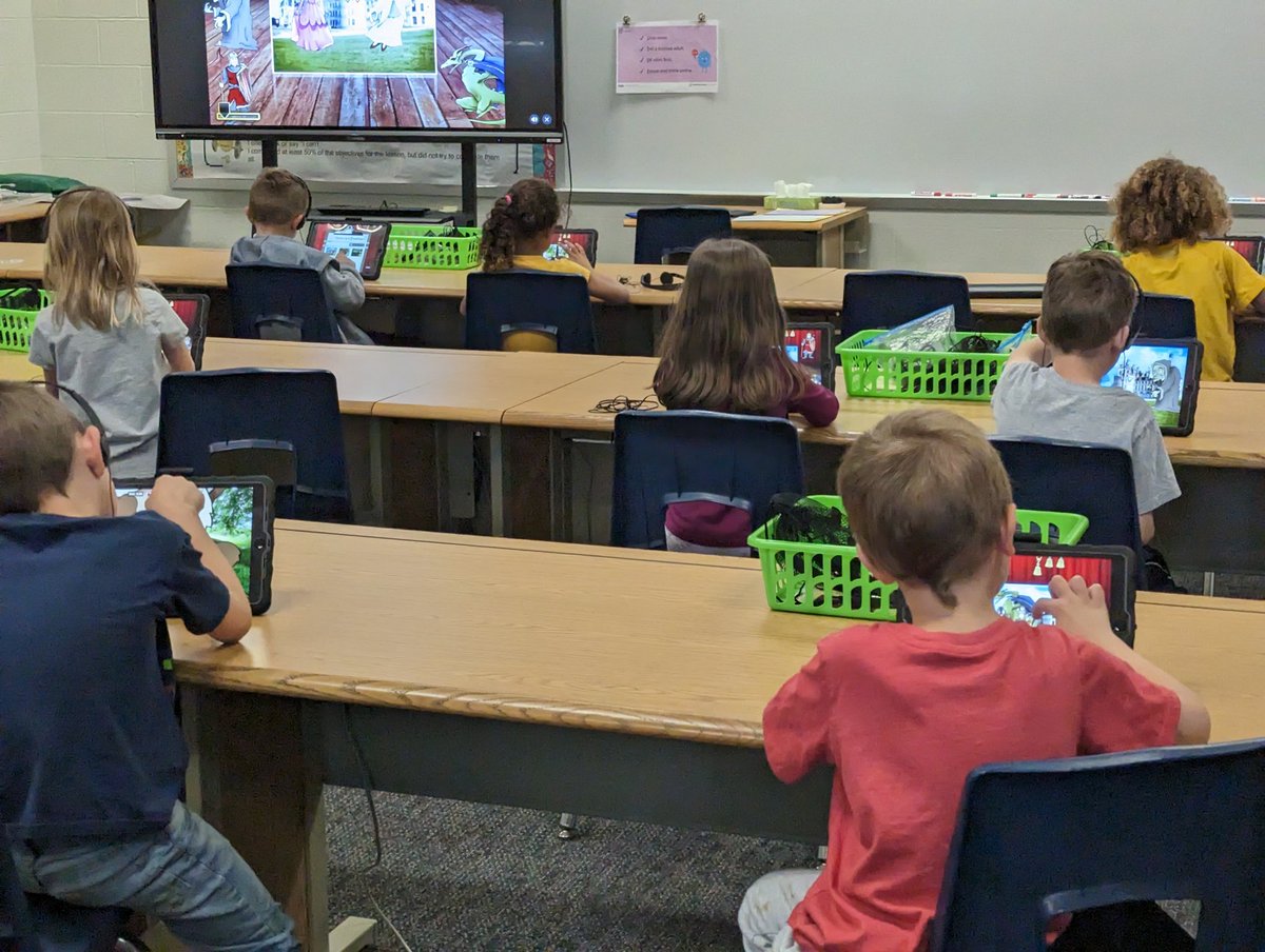 Kindergartners are using Puppetpals to practice their storytelling.  <a href="/EasternYorkSD/">Eastern York </a> <a href="/WrightsvilleElm/">Wrightsville Elem</a> #eyedge