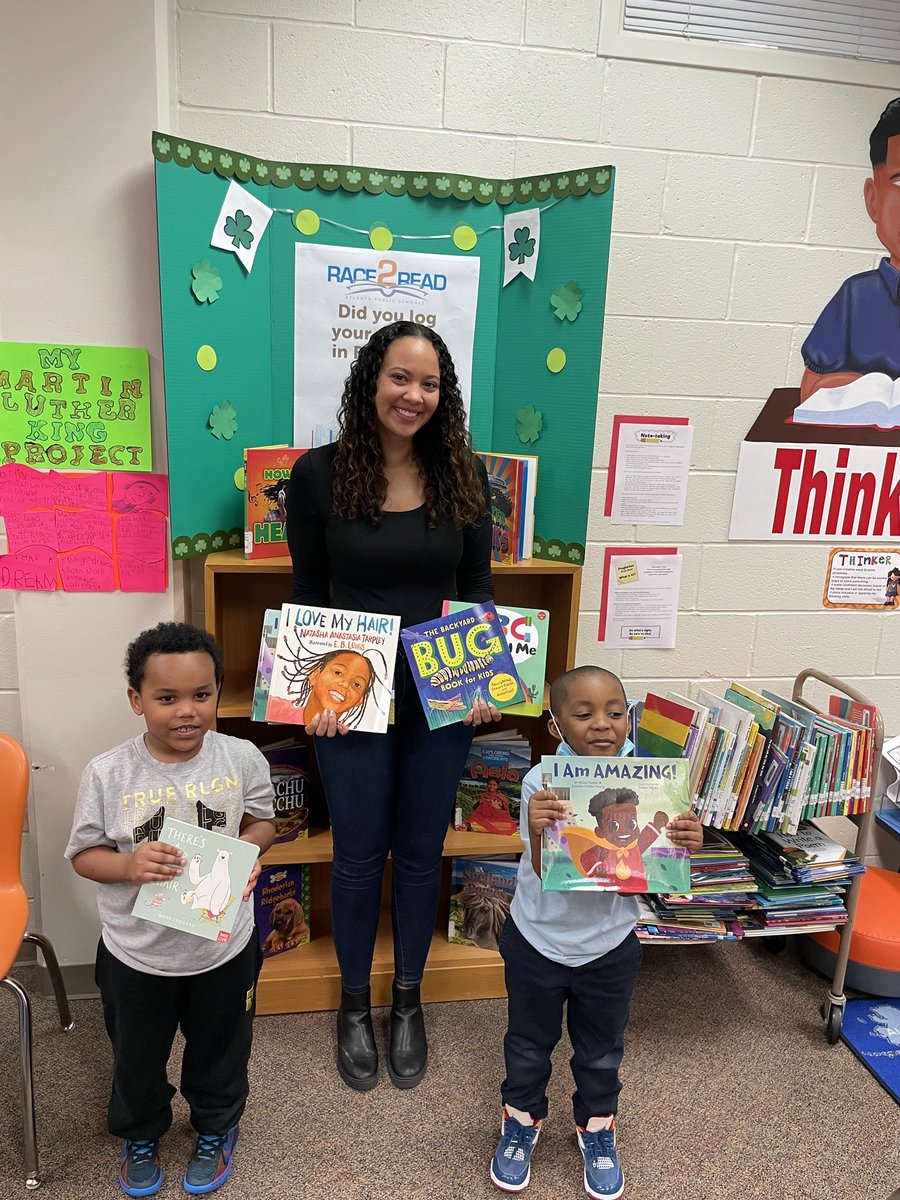 EverybodyWinsGA's tweet photo. The author's visit with Adrienne Banks was successful at @APSDunbar_elem. Books were donated from @amazon to Pre-K and 3rd grade. Thanks for spreading joy by spending time with the students. When you read with a child, everybody wins!
 
#EWA #literacy #atlantanonprofits #reading https://t.co/XMj8hWyH8V