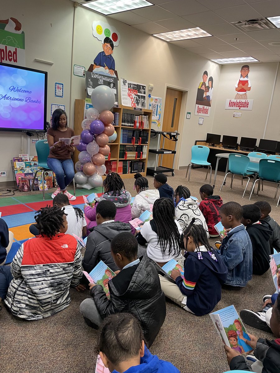 EverybodyWinsGA's tweet photo. The author's visit with Adrienne Banks was successful at @APSDunbar_elem. Books were donated from @amazon to Pre-K and 3rd grade. Thanks for spreading joy by spending time with the students. When you read with a child, everybody wins!
 
#EWA #literacy #atlantanonprofits #reading https://t.co/XMj8hWyH8V
