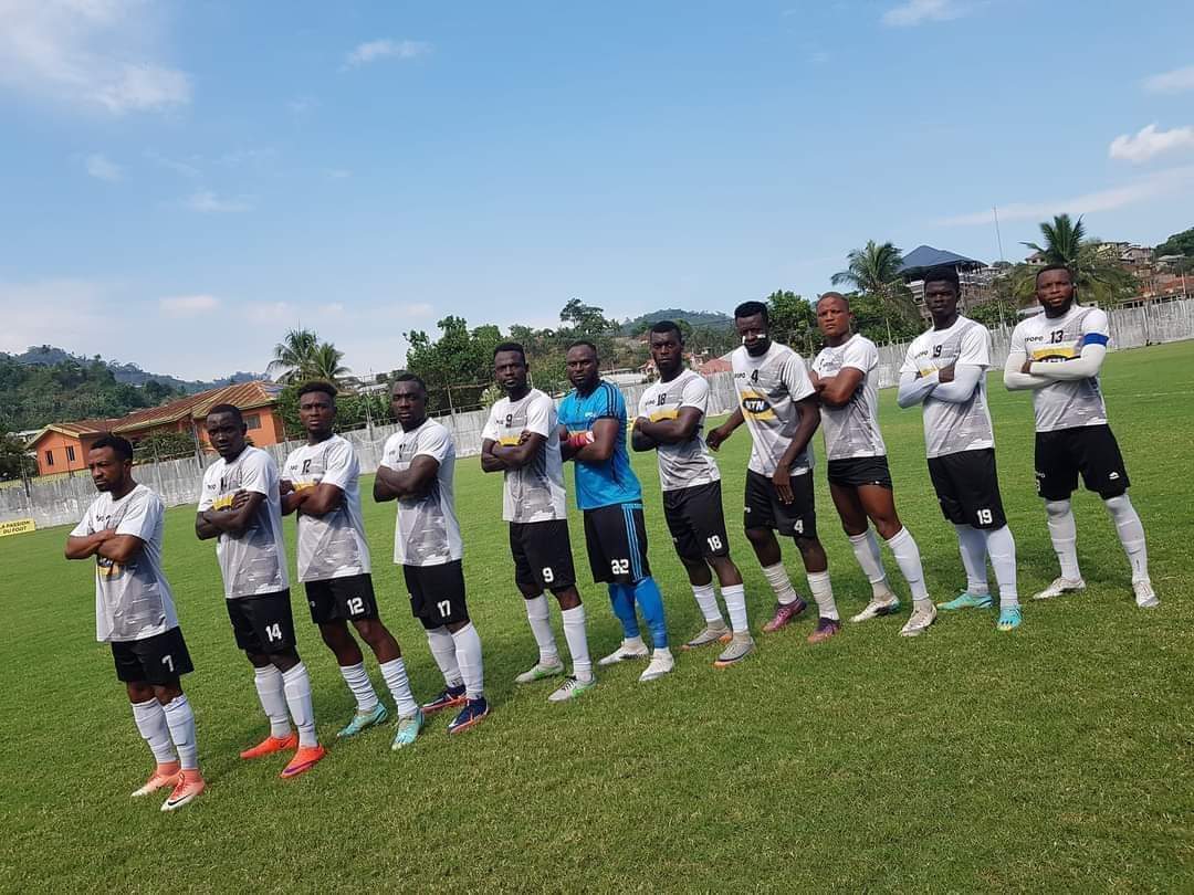 Victoria United FC this season.
23 Games
13 Wins
4 Draws
5 Defeats
33 goals scored.
Now: promoted to MTN Elite One ✍️