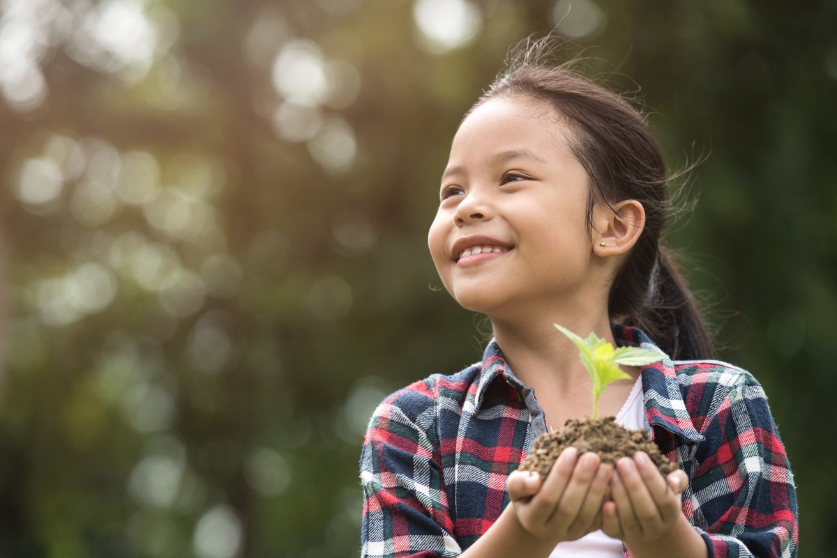 alliantenergy's tweet photo. Time to get your hands dirty! Plant the right tree in the right spot for energy savings.
Learn more at https://t.co/VA8TeTSGzW. #PowerHouseChallenge https://t.co/3m7Z2Rf9fu