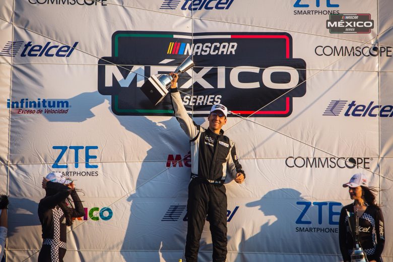 VictorPinedaMx tweet picture