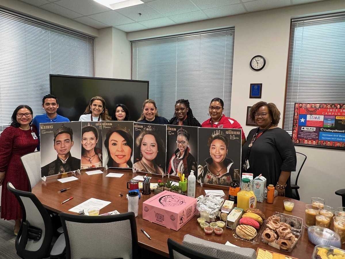 SamanthabrooksE's tweet photo. Today is the day we set aside to honor our exceptional, ROYAL NHECHS office staff. Happy Administrative Assistants' Day!  Top Tier Service with this team. We are blessed! @HISD_NHECHS @HISDHighSchools @NirmolLim https://t.co/v6qASPsl0G