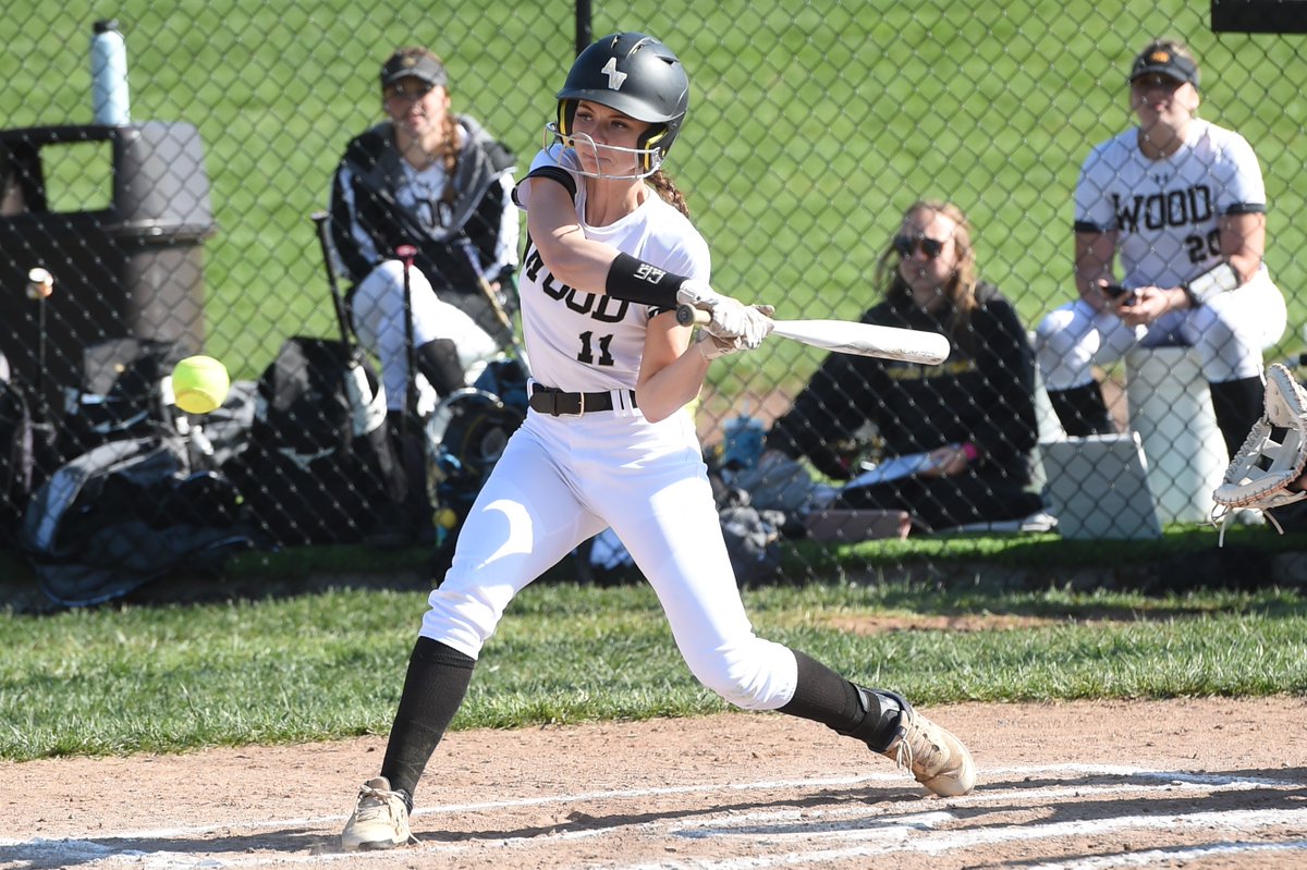 mpcabrey's tweet photo. #SOFTBALL: Paige Ross (@paige6ross) homers twice, @Wood_softball pulls away in 6th to beat Gwynedd Mercy (By @mpcabrey) @Wood_Vikings https://t.co/AydRcTTe58 https://t.co/V1tYABHMbf