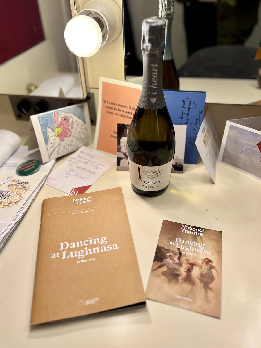 #dancingatlughnasa is officially open. Thanks to @GallowaysAgency for the the fizz!