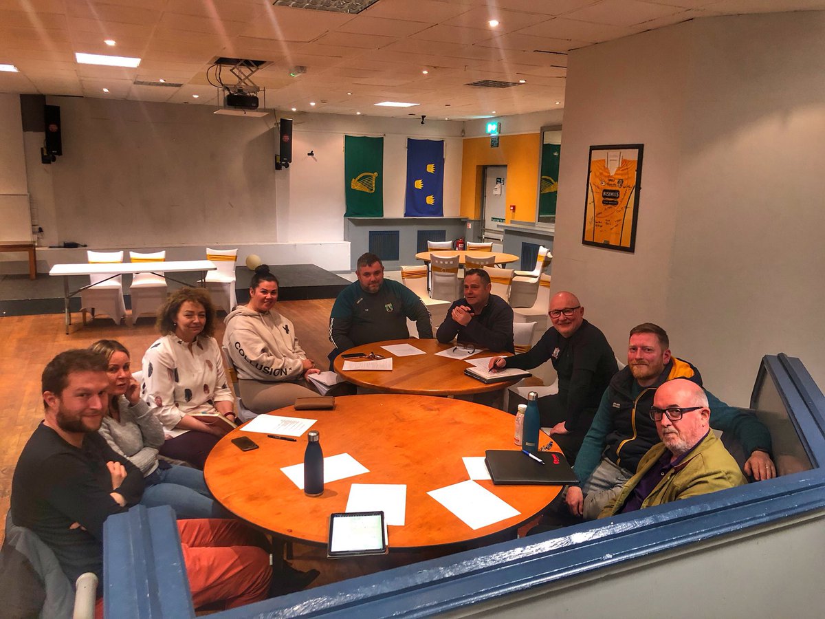 Na Piarsaigh CLG tweet media