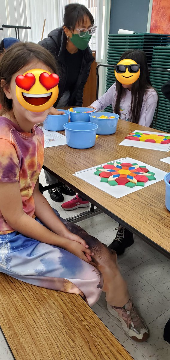 A lot of "I did it" from students <a href="/ArroyoEagles/">Arroyo Elementary</a> <a href="/SimiValleyUSD/">Simi Valley Schools</a> at the Math Festival yesterday. Always exciting to watch Ss engage and be challenged by puzzles and games from <a href="/theJRMF/">Julia Robinson Math Festival</a> 
TY @AldoCalcagno <a href="/MelissaE5407/">Melissa Estrada</a> Title Ts,  @filledwithjoy1 <a href="/a5speidel/">Alisa Speidel</a>