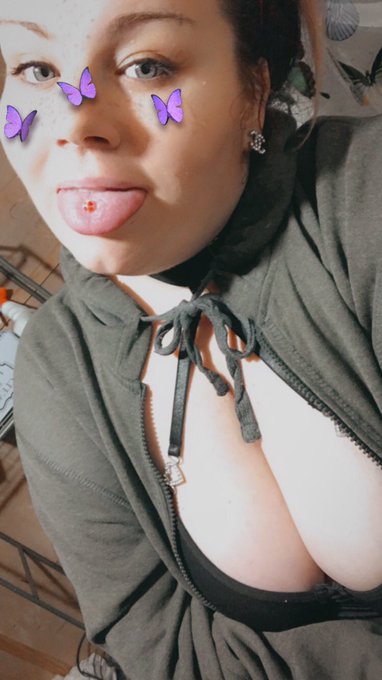 Stormiegirl The Lovey Tgurl Slut - @jonss2579 Hit me up https://t.co/owcIithvpp